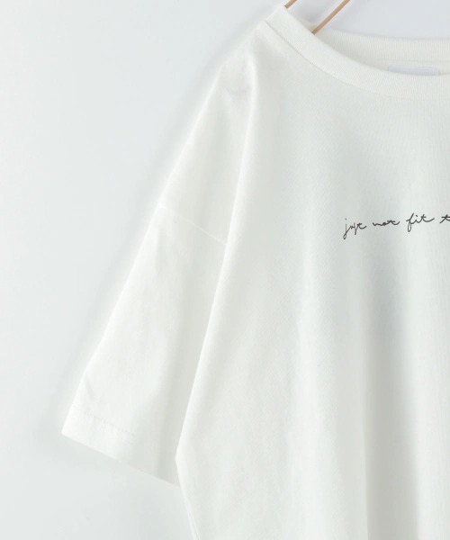 LOWRYS FARM（ローリーズファーム）の「フォトプリントＴＥＥＳＳ　938940（Tシャツ/カットソー・キッズ・ホワイト/チャコールグレー/オフホワイト・110cm/120cm/130cm/140cm/150cm）」の17枚目の写真