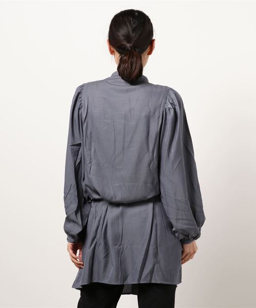 UNRELISH（アンレリッシュ）の「刺繍入りバンドカラーチュニックシャツ（シャツ/ブラウス・レディース・ライトブルー/アイボリー/グリーン系その他・MEDIUM）」の5枚目の写真