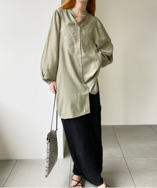 UNRELISH（アンレリッシュ）の「刺繍入りバンドカラーチュニックシャツ（シャツ/ブラウス・レディース・ライトブルー/アイボリー/グリーン系その他・MEDIUM）」の11枚目の写真