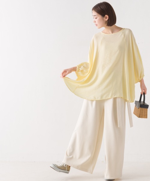 OMNES Another Edition（オムネス アナザーエディション）の「気流染めシルクタッチ 袖ギャザー七分袖ポンチョブラウス（シャツ/ブラウス・レディース・ブラック/イエロー/アイボリー・FREE）」の14枚目の写真