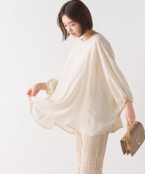 OMNES Another Edition（オムネス アナザーエディション）の「気流染めシルクタッチ 袖ギャザー七分袖ポンチョブラウス（シャツ/ブラウス・レディース・ブラック/イエロー/アイボリー・FREE）」の8枚目の写真