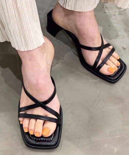 LYDIE（リディー）の「コードストラップスクエアミュールサンダル（サンダル・レディース・イエロー/ブラック/アイボリー/グリーン/ベージュ/オレンジ・M/S/XS/L/LL）」の10枚目の写真