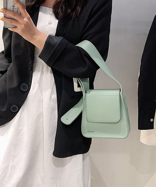 TABI PAL(タビパル)の「バイカラー フラップ式ショルダーバッグ(ショルダーバッグ・レディース・ブラック/グリーン/ホワイト・FREE)」の5枚目の写真