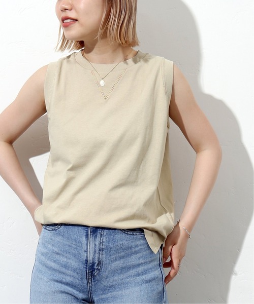 Champion(チャンピオン)の「【Champion/チャンピオン】スリーブレスTシャツ(Tシャツ/カットソー・レディース・ホワイト/ライトグレー/ベージュ・FREE)」の1枚目の写真