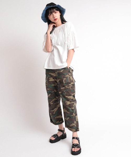 RNA（アールエヌエー）の「E4786 ＢＩＧリングレザーサンダル（サンダル・レディース・ホワイト/ブラック/レオパード・SMALL/MEDIUM）」の15枚目の写真