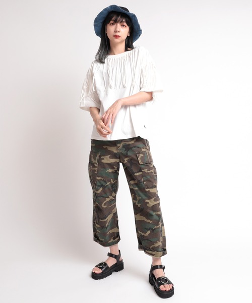 RNA（アールエヌエー）の「E4786 ＢＩＧリングレザーサンダル（サンダル・レディース・ホワイト/ブラック/レオパード・SMALL/MEDIUM）」の14枚目の写真