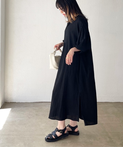 Shelly island(シェリーアイランド)の「深Vネックボリュームワンピース(ワンピース・レディース・ブラック/ベージュ・M)」の16枚目の写真