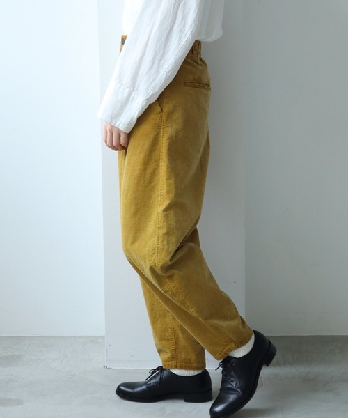 note et silence （ノートエシロンス）の「顔料染コーデュロイ 裾たまりパンツ（その他パンツ・レディース・カーキ/グレー/マスタード・FREE）」の11枚目の写真