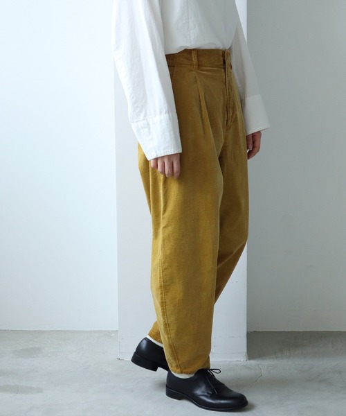 note et silence （ノートエシロンス）の「顔料染コーデュロイ 裾たまりパンツ（その他パンツ・レディース・カーキ/グレー/マスタード・FREE）」の14枚目の写真