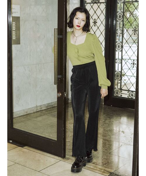 jouetie（ジュエティ）の「プリーツサテンイージパンツ（その他パンツ・レディース・ブラック/ブルー/パープル/ブラウン/その他1・MEDIUM）」の9枚目の写真