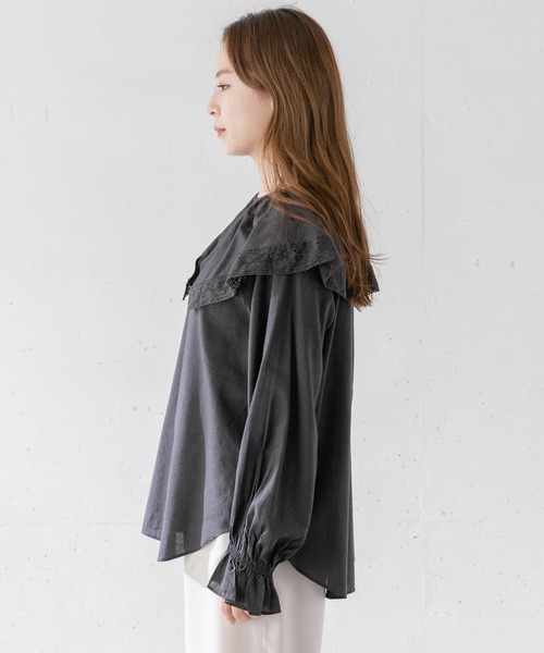 URBAN RESEARCH Sonny Label（アーバンリサーチサニーレーベル）の「ラッフルカラーブラウス（シャツ/ブラウス・レディース・オフホワイト/スミクロ・FREE）」の6枚目の写真