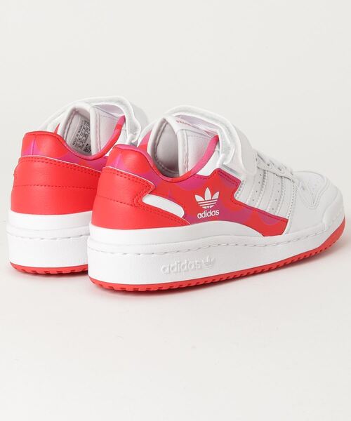 adidas(アディダス)の「adidas アディダス FORUM LOW W フォーラム ロー W(マリメッコ) H00645 TERE/VRED/FWHT(スニーカー・レディース・ホワイト系その他・23.0cm/25.5cm/22.5cm/24.0cm/25.0cm/26.0cm/23.5cm/22.0cm/26.5cm/24.5cm)」の3枚目の写真