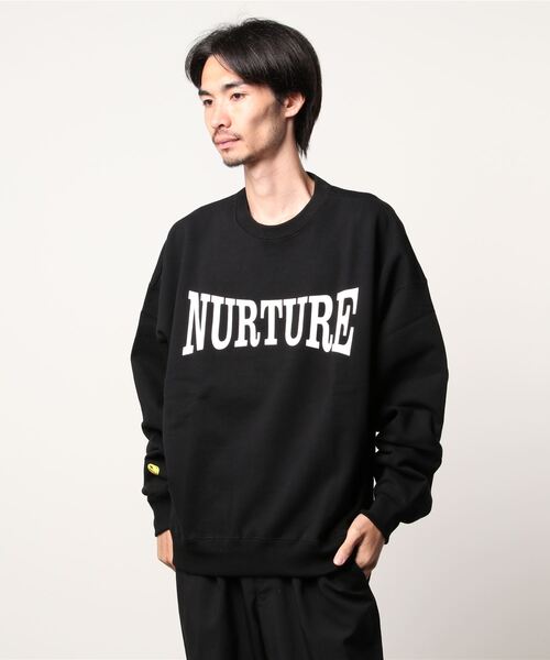 MR.GENTLEMAN（ミスタージェントルマン）の「GRAPHIC CREW NECK SWEAT（スウェット・メンズ・ホワイト/ブラック/グレー・SMALL/MEDIUM/LARGE/X-LARGE）」の5枚目の写真