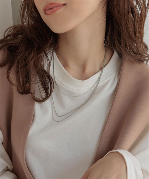 DONOBAN（ドノバン）の「3連チェーンネックレス（ネックレス・レディース・シルバー・F）」の4枚目の写真