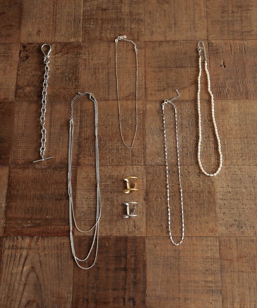 DONOBAN（ドノバン）の「3連チェーンネックレス（ネックレス・レディース・シルバー・F）」の9枚目の写真