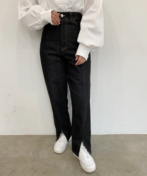 nemne store（ネンネストア）の「夢をつかむセンタースリットデニムパンツ（デニムパンツ・レディース・ブラック/インディゴブルー/ブルー/ピンク/グリーン・SMALL/MEDIUM）」の2枚目の写真