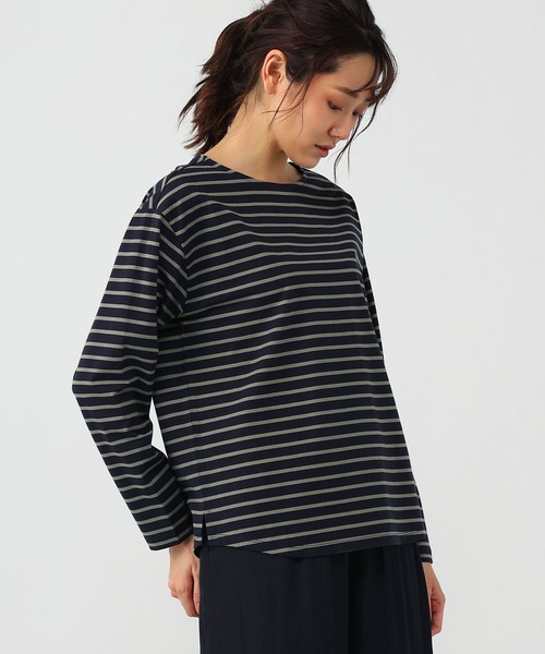 Petit Honfleur(プチオンフルール)の「ボーダーロングTシャツ(Tシャツ/カットソー・レディース・ネイビー/モカ・M/L)」の1枚目の写真