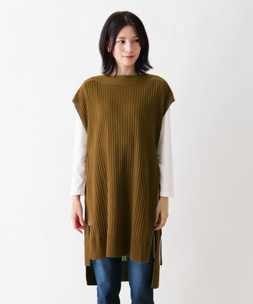 SHOO・LA・RUE（シューラルー）の「◆【2点セット】ロングベスト＋Ｔシャツ（ベスト・レディース・ブラック/モスグリーン/ブラウン系その他・02/03/04）」の4枚目の写真