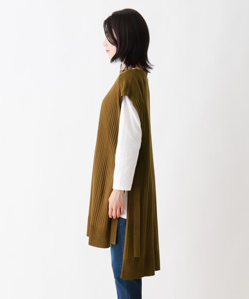 SHOO・LA・RUE（シューラルー）の「◆【2点セット】ロングベスト＋Ｔシャツ（ベスト・レディース・ブラック/モスグリーン/ブラウン系その他・02/03/04）」の10枚目の写真