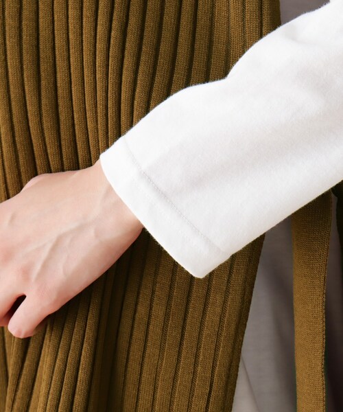 SHOO・LA・RUE（シューラルー）の「◆【2点セット】ロングベスト＋Ｔシャツ（ベスト・レディース・ブラック/モスグリーン/ブラウン系その他・02/03/04）」の5枚目の写真