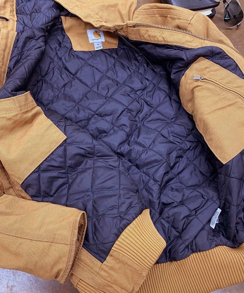 Carhartt（カーハート）の「Carhartt カーハート CRHTT LOOSE FIT WASHED DUCK INSULATED  ウォシュドダック インサレート アクティブジャケット（マウンテンパーカー・メンズ・ブラック/ブラウン・M/L/XL）」の9枚目の写真