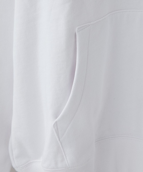 COLONY 2139(コロニートゥーワンスリーナイン)の「LIFEコラボ裏毛パーカー※ユニセックス対応(パーカー・メンズ・ホワイト/ブラック・MEDIUM/LARGE)」の20枚目の写真