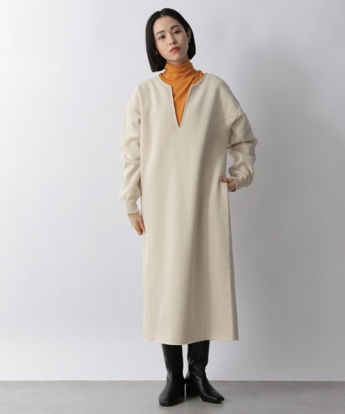 LOWRYS FARM（ローリーズファーム）の「ウラケＶアキワンピース　239232（ワンピース・レディース・ブラック/ブラウン/アイボリー・FREE）」の2枚目の写真