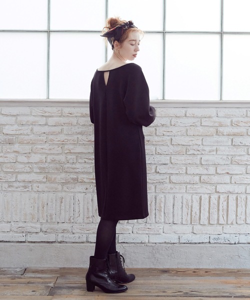 Lina la mer.(リナラメール)の「【Lina la mer. /リナラメール】Powder touch dress / 長袖 スウェット ワンピース ドレス(ワンピース・レディース・ブラック/グリーン・SMALL/MEDIUM)」の6枚目の写真