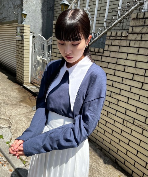 Romansual(ロマンシュアル)の「Romansual/同色ロゴ刺繍ロンT(Tシャツ/カットソー・レディース・ブラック/ネイビー/ベージュ・LARGE/MEDIUM)」の19枚目の写真