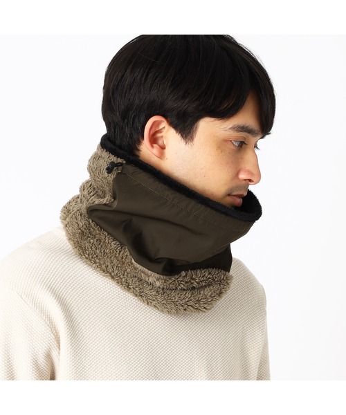COMME CA ISM（コムサイズム）の「ボア ネックウォーマー（ネックウォーマー/スヌード・メンズ・ブラック/ネイビー/カーキ・FREE）」の3枚目の写真