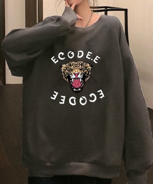 Girly Doll（ガーリードール）の「タイガープリントトレーナー（スウェット・レディース・ホワイト/ブラック/グレー/ネイビー・M/L/XL）」の3枚目の写真