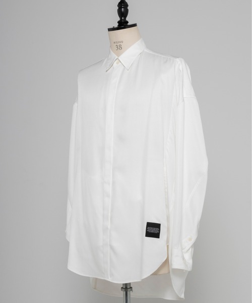希少⭐︎21PF JULIUS ユリウス ローブ シャツ　ホワイト JULIUS（ユリウス）の「JULIUS/ユリウス/レーヨンギャバシャツ