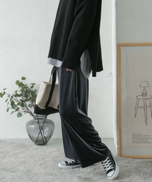 URBAN RESEARCH DOORS(アーバンリサーチドアーズ)の「ベロアイージーパンツ(その他パンツ・レディース・ブロンズ/グレー系その他・ONE)」の21枚目の写真