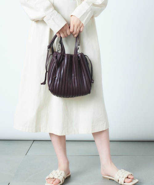 SETUP7(セットアップセブン)の「【SETUP7】プリーツエレガントショルダートート KNF(ショルダーバッグ・レディース・ブラウン/ホワイト/ブラック/ダークブラウン・FREE)」の18枚目の写真