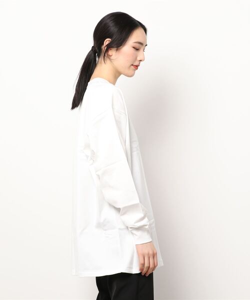 MAISON EUREKA(メゾンエウレカ)の「MAISON EUREKA GIZA COTTON LONG-SLEEVE PACK T-SHIRT(Tシャツ/カットソー・レディース・ホワイト/マスタード・SMALL)」の4枚目の写真