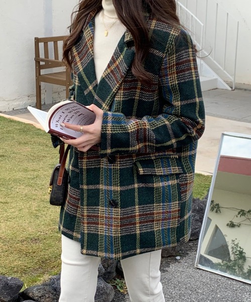 emi+（エミプラス）の「チェック柄ショートコート（ピーコート・レディース・ブラウン/グレー/グリーン・M/L/S）」の4枚目の写真