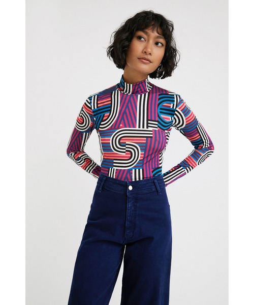 幾何学模様 Desigual デシグアル のtシャツ カットソー 幾何学模様 ハイネックtシャツ Full Desigual デシグアル のファッション Full Studio 22swtkbt を購入できます Desigual Studio Tシャツ カットソー