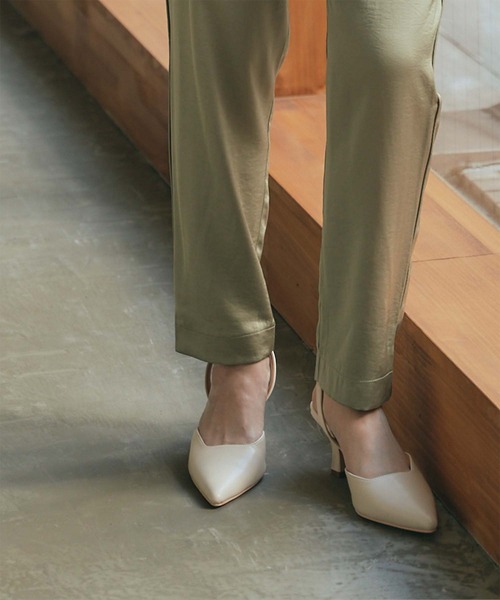 titivate（ティティベイト）の「ポインテッドトゥミュールサンダル（サンダル・レディース・オレンジ/ブラック/アイボリー/グリーン・S/LL/M/L）」の16枚目の写真