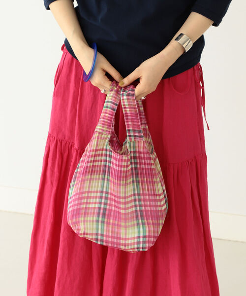 BEAMS BOY（ビームスボーイ）の「BEAMS BOY / カラー クリア バッグ（トートバッグ・レディース・パープル/ブルー・ONE SIZE）」の8枚目の写真