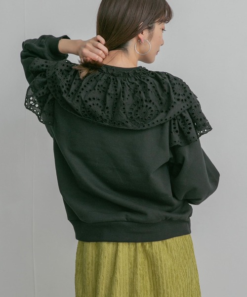 KBF（ケイビーエフ）の「ダブルレーススウェット（スウェット・レディース・ライトカーキ/ブラック/ライトベージュ・ONE）」の13枚目の写真