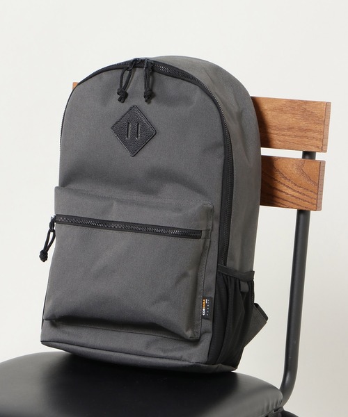 ikka(イッカ)の「CORDURA コーデュラ デイバッグ(バックパック/リュック・メンズ・グレー/ブラック・FREE)」の3枚目の写真