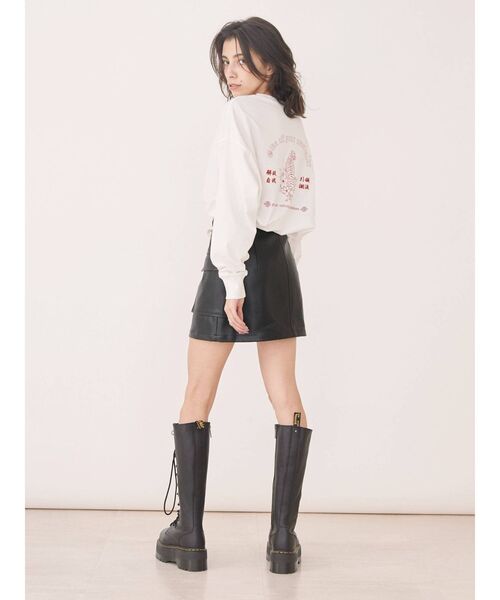 EVRIS（エヴリス）の「CHINA MOTIF ロンTEE（Tシャツ/カットソー・レディース・ホワイト/ブラック・FREE）」の8枚目の写真