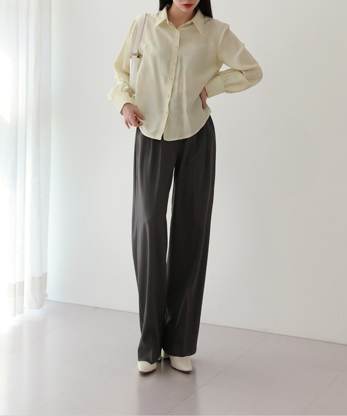 by muni:r（バイ ムニール）の「ソフトピンタックワイドスラックス（スラックス・レディース・ブラック/ベージュ/イエロー/ダークグレー/グレイッシュベージュ・FREE）」の14枚目の写真