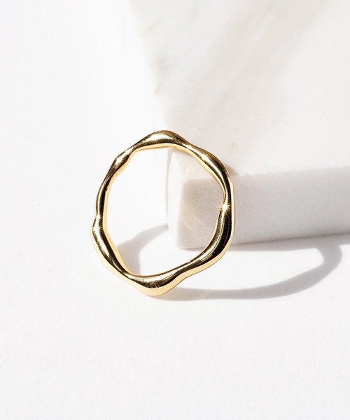 SIGNAL(シグナル)の「【SIGNAL/シグナル】Wave Ring / ウェーブリング(リング・レディース・シルバー/ゴールド・#11)」の2枚目の写真