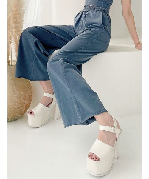 GYDA(ジェイダ)の「【セットアップ着用可】PROCESSINGワイドパンツ(その他パンツ・レディース・チャコールグレー/ベージュ/ネイビー・FREE)」の11枚目の写真