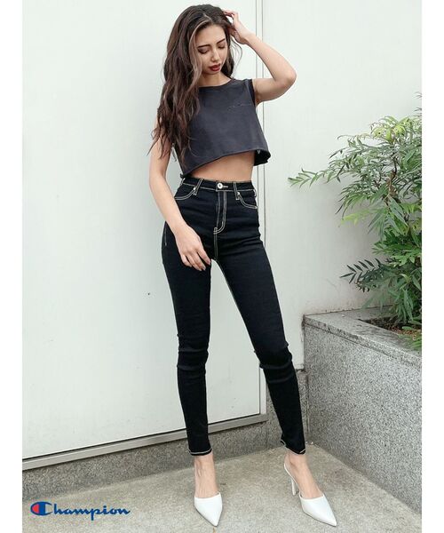 GYDA(ジェイダ)の「【セットアップ着用可】champion ピグメントスウェットパンツ(スウェットパンツ・レディース・チャコールグレー/ベージュ/オリーブ・FREE)」の22枚目の写真