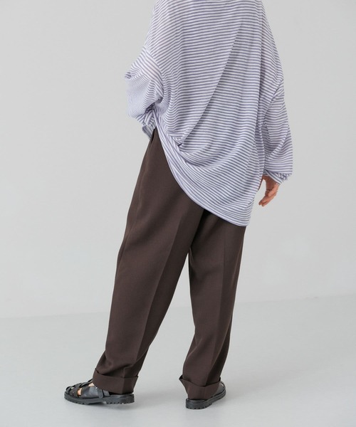 KBF（ケイビーエフ）の「センタープレスWIDEストレートパンツ（その他パンツ・レディース・アイボリー/ライトカーキ/オレンジ/ダークブラウン・ONE）」の11枚目の写真