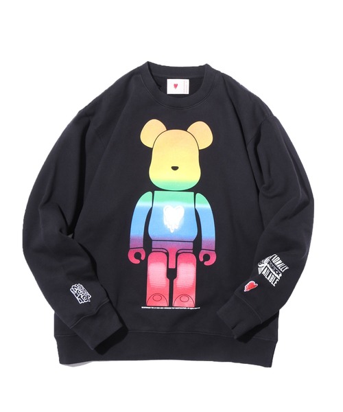 BE@RBRICK（ベアブリック）の「Emotionally Unavailable×BE@RBRICK/エモーショナリー アンアベイラブル×ベアブリック EU_BEAR_GRA_CREW_001/CREWNECK/BLACK クルーネックスウェット（スウェット・メンズ・ブラック・M/L/XL）」の4枚目の写真