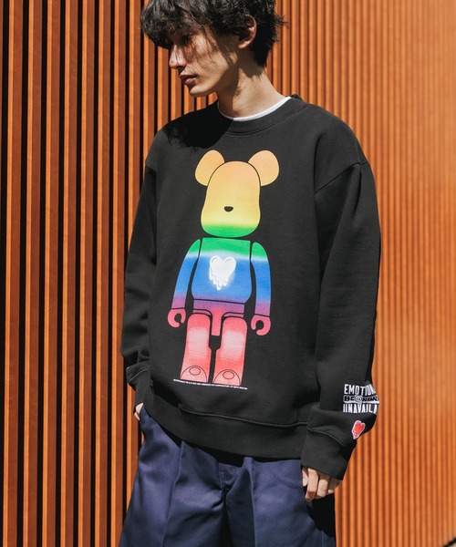 BE@RBRICK（ベアブリック）の「Emotionally Unavailable×BE@RBRICK/エモーショナリー アンアベイラブル×ベアブリック EU_BEAR_GRA_CREW_001/CREWNECK/BLACK クルーネックスウェット（スウェット・メンズ・ブラック・M/L/XL）」の9枚目の写真
