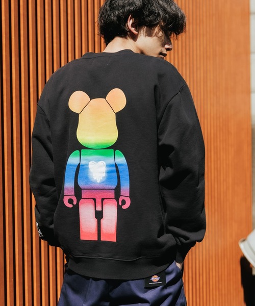 BE@RBRICK（ベアブリック）の「Emotionally Unavailable×BE@RBRICK/エモーショナリー アンアベイラブル×ベアブリック EU_BEAR_GRA_CREW_001/CREWNECK/BLACK クルーネックスウェット（スウェット・メンズ・ブラック・M/L/XL）」の13枚目の写真